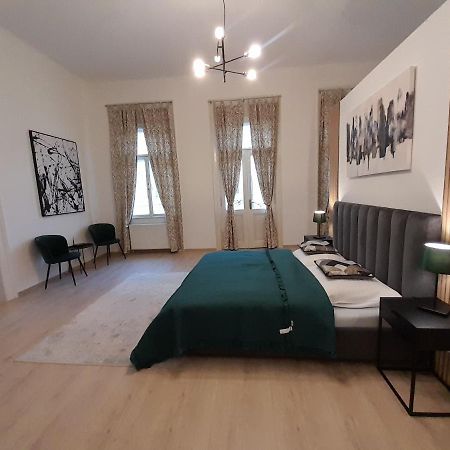 Entrez Apartment 3 - Historical Centre Košice Buitenkant foto