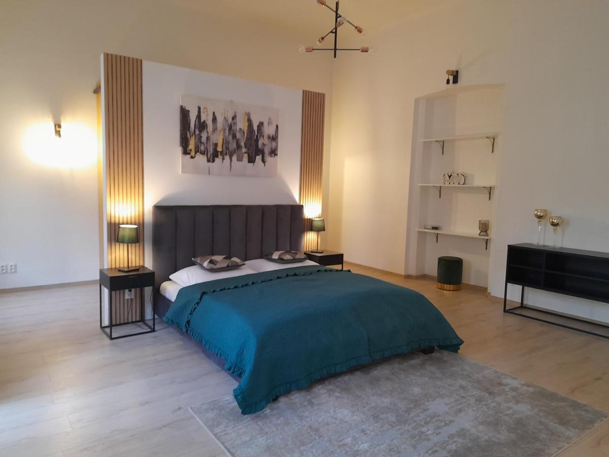 Entrez Apartment 3 - Historical Centre Košice Buitenkant foto