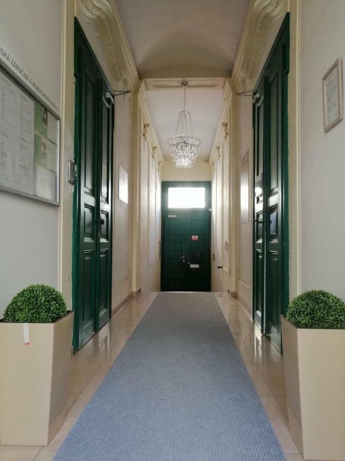 Entrez Apartment 3 - Historical Centre Košice Buitenkant foto