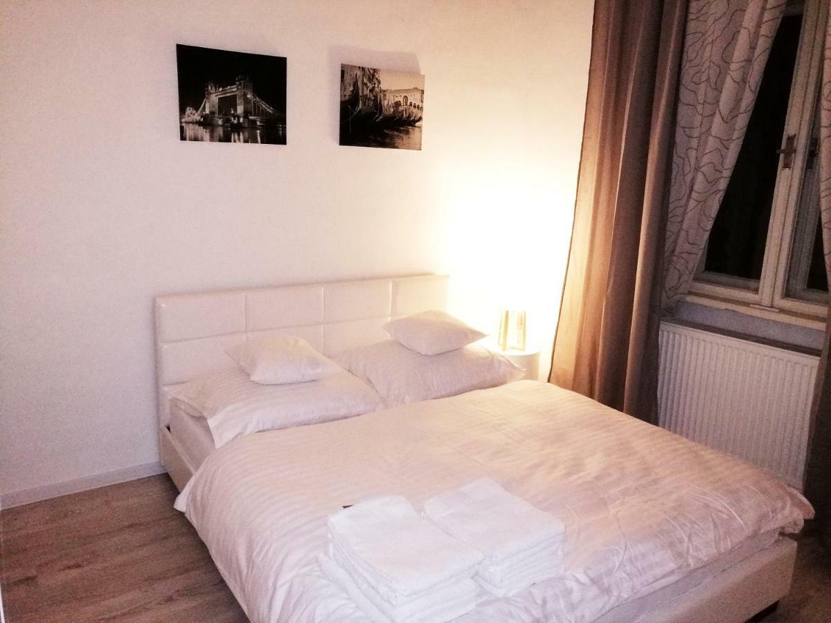 Entrez Apartment 3 - Historical Centre Košice Buitenkant foto