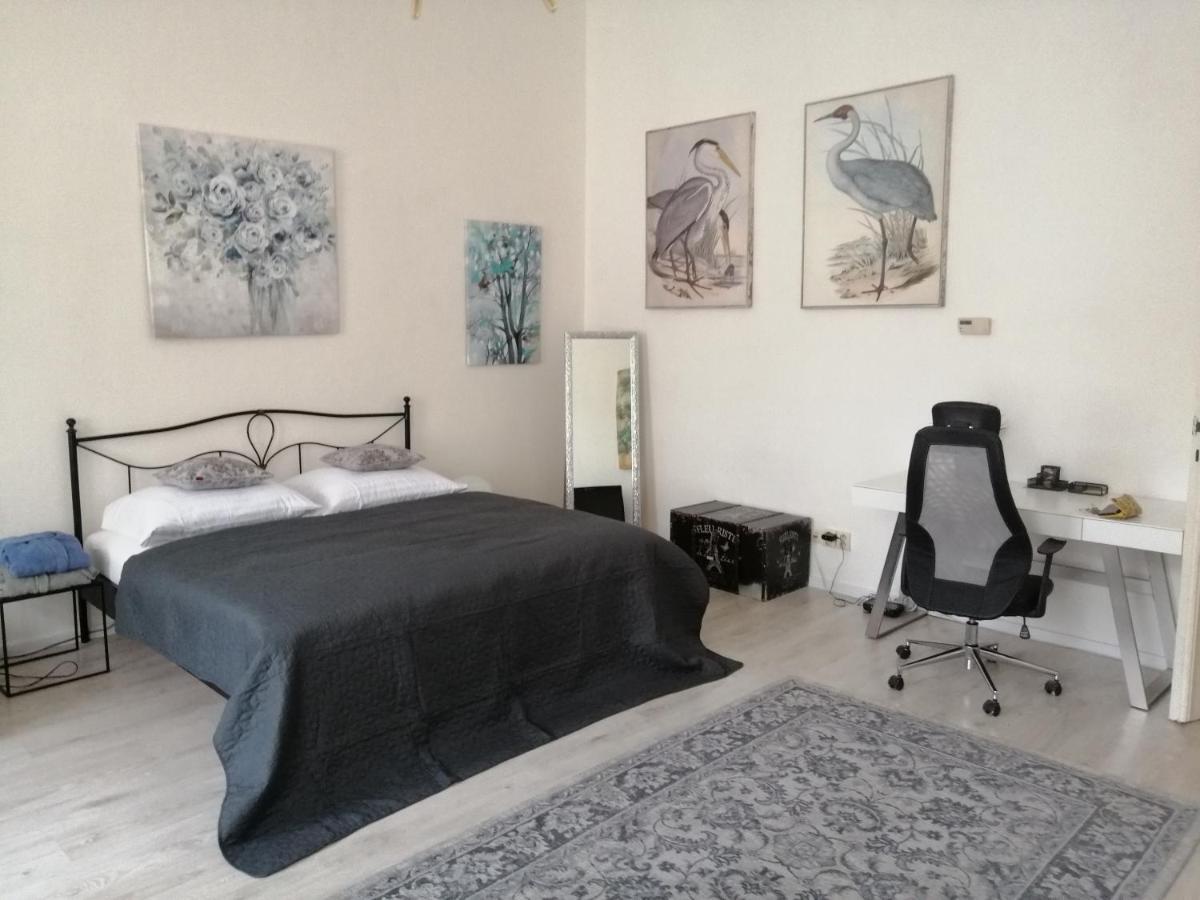 Entrez Apartment 3 - Historical Centre Košice Buitenkant foto