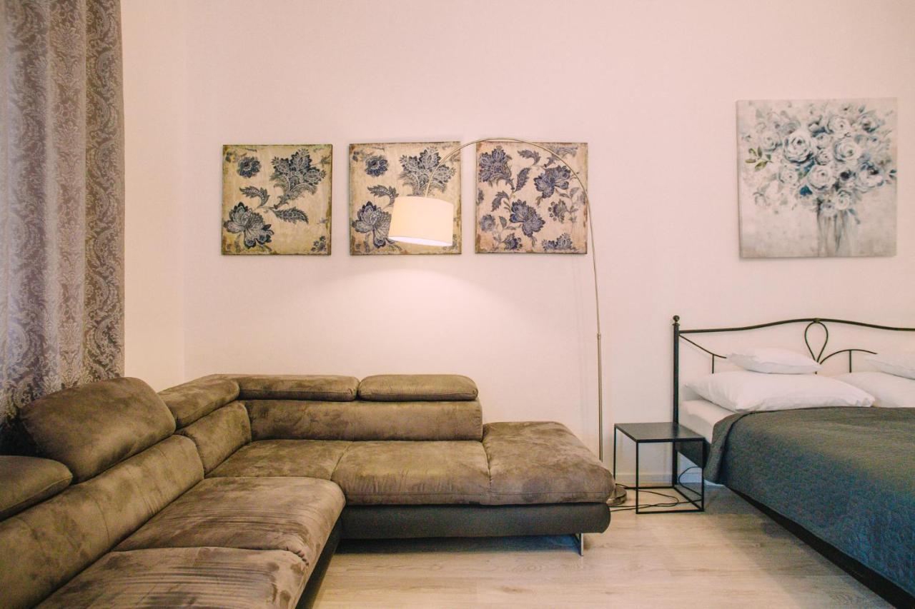 Entrez Apartment 3 - Historical Centre Košice Buitenkant foto